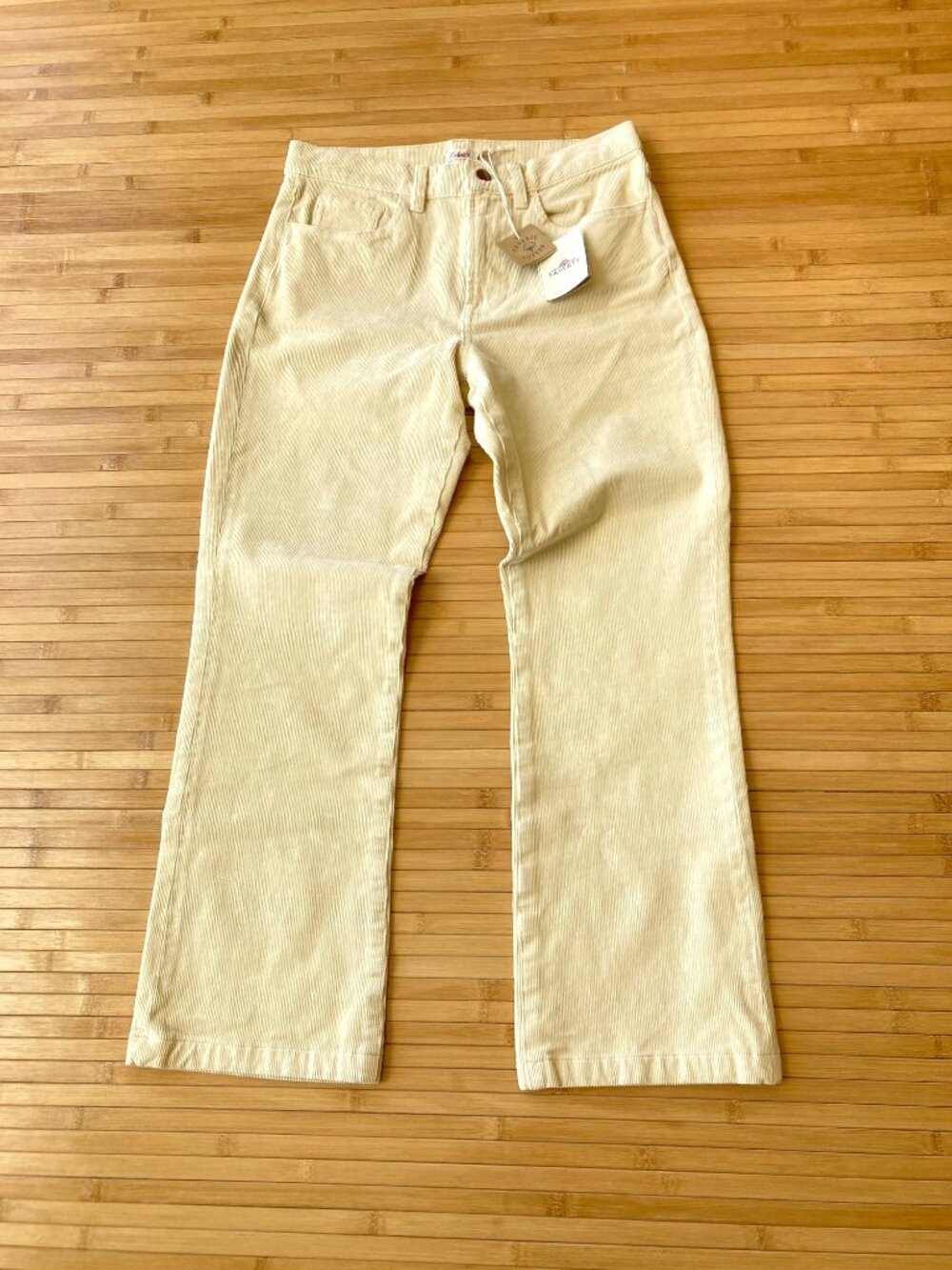 Faherty Women's Soft Stretch Cord Flare Jeans Crop 26 Summer Sand NWT